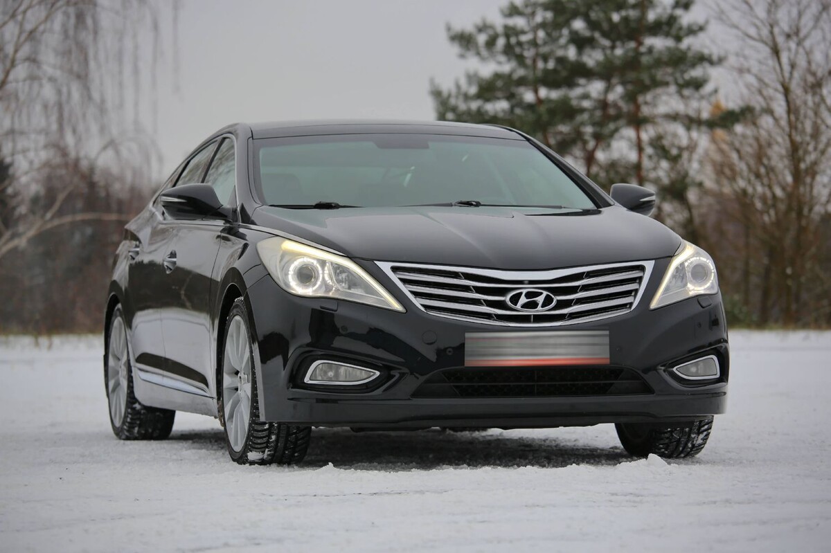 «Отъездил десять лет и ни на секунду не пожалел!». Белорус о владении корейским бизнес-седаном Hyundai Grandeur