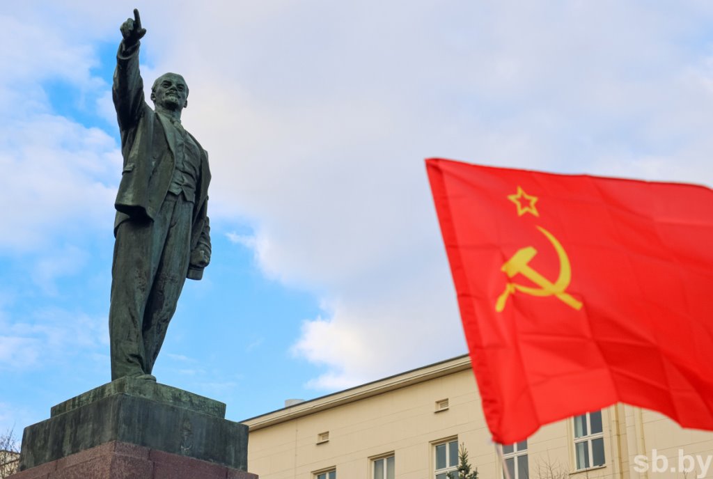 День Октябрьской революции отметили в Бресте