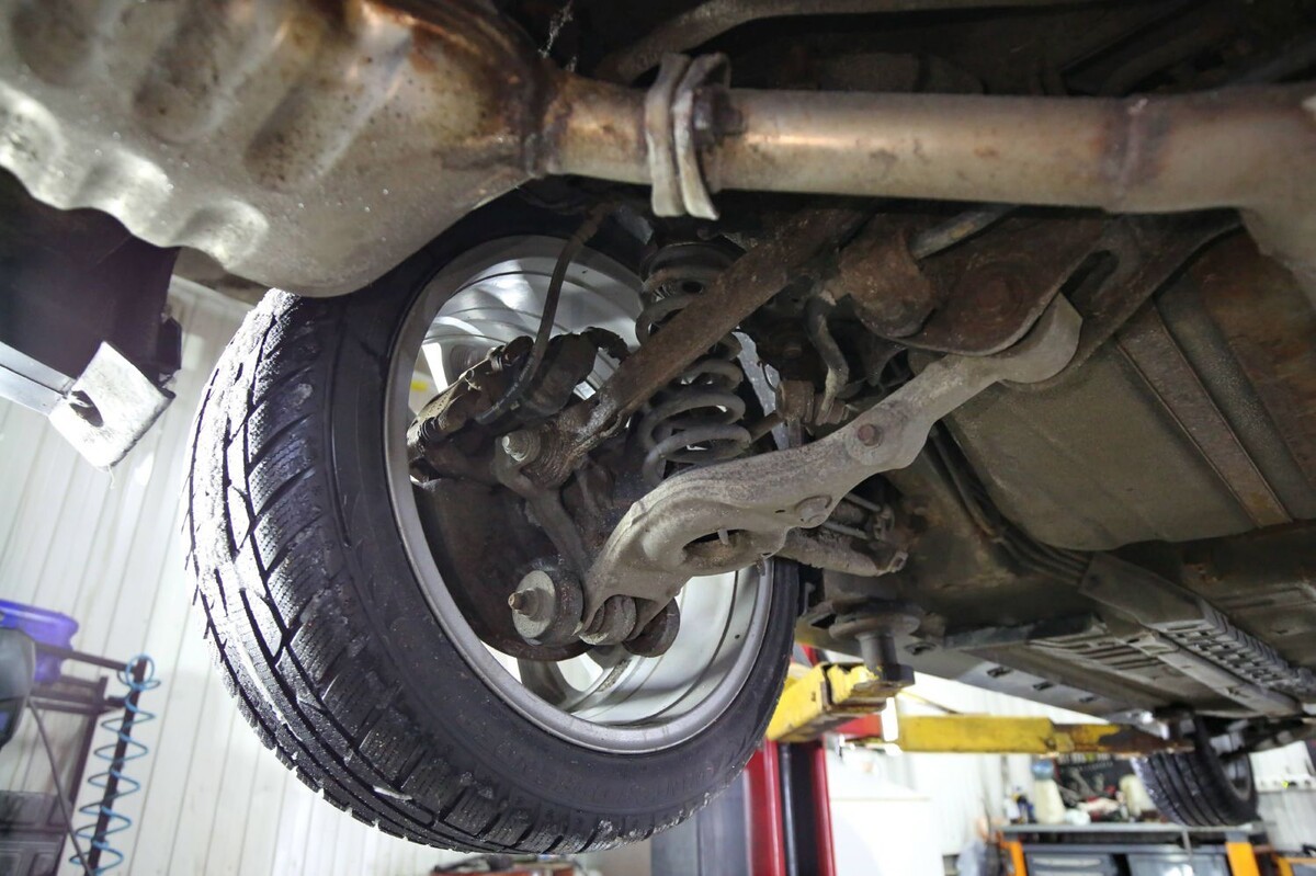 «Отъездил десять лет и ни на секунду не пожалел!». Белорус о владении корейским бизнес-седаном Hyundai Grandeur