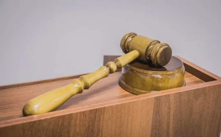 Истязал сожительницу и тратил деньги приятеля: жителю Березовского района вынесен приговор Истязал сожительницу и тратил деньги приятеля: жителю Березовского района вынесен приговор