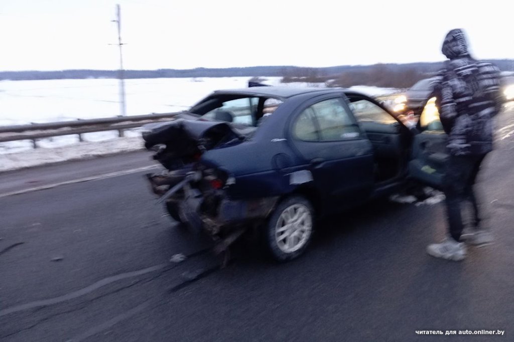 Массовая авария на М1. Водитель опрокинувшегося Geely Coolray рассказал, как все произошло