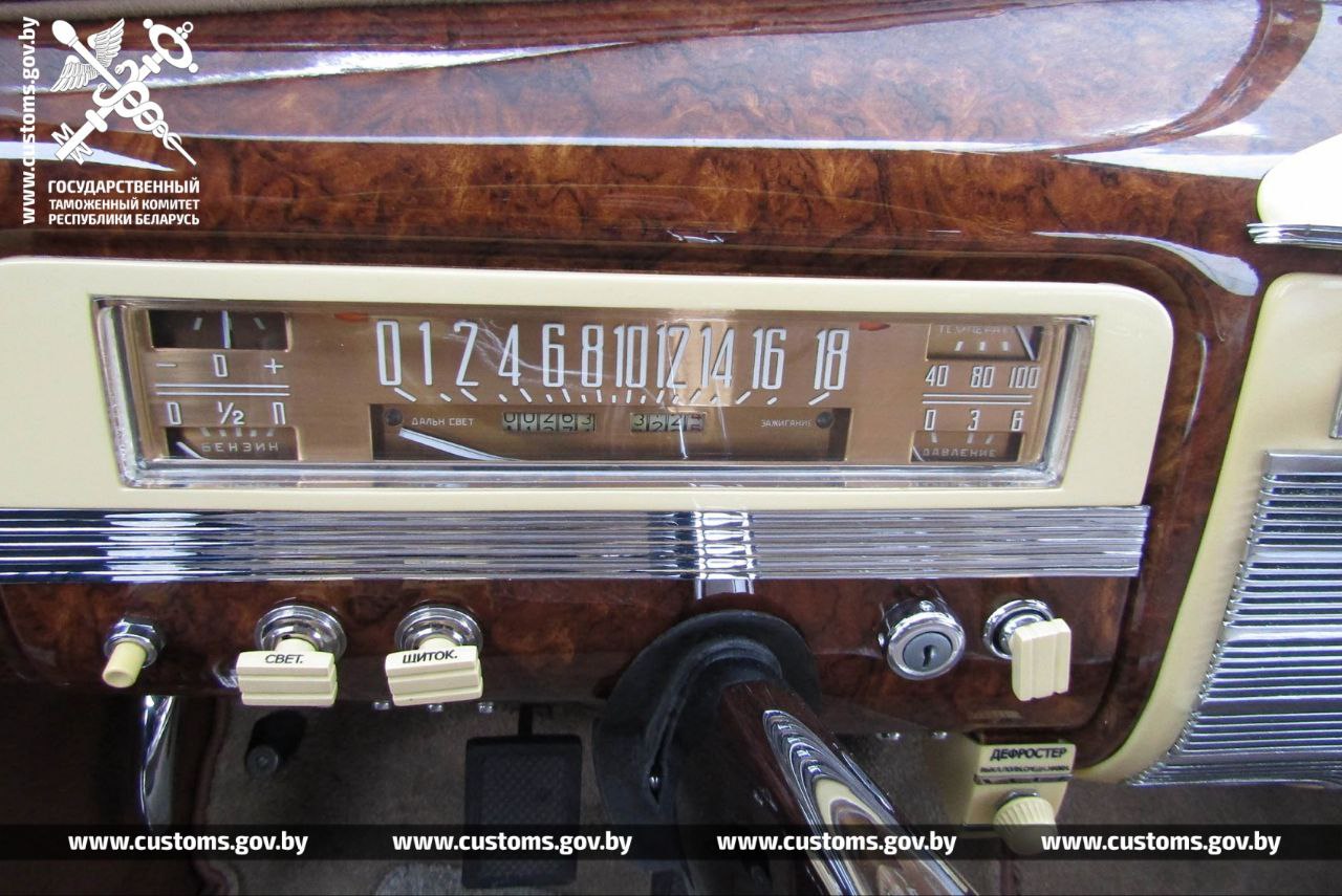 Из Беларуси в Литву пытались вывезти раритетное авто стоимостью более 600 тыс. рублей