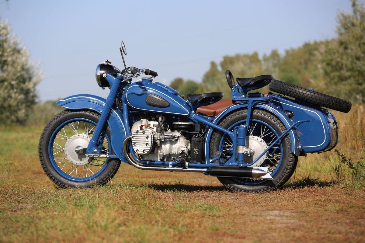 «По фотографиям сделал станок для оплётки тросов». Белорус показал реставрированный мотоцикл М-72Н 1958 г. в. «По фотографиям сделал станок для оплётки тросов». Белорус показал реставрированный мотоцикл М-72Н 1958 г. в.