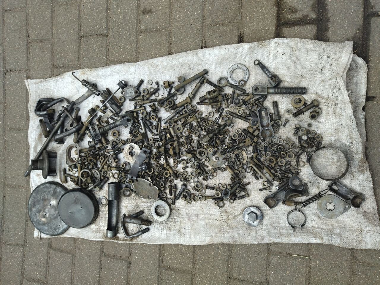 «По фотографиям сделал станок для оплётки тросов». Белорус показал реставрированный мотоцикл М-72Н 1958 г. в. «По фотографиям сделал станок для оплётки тросов». Белорус показал реставрированный мотоцикл М-72Н 1958 г. в.