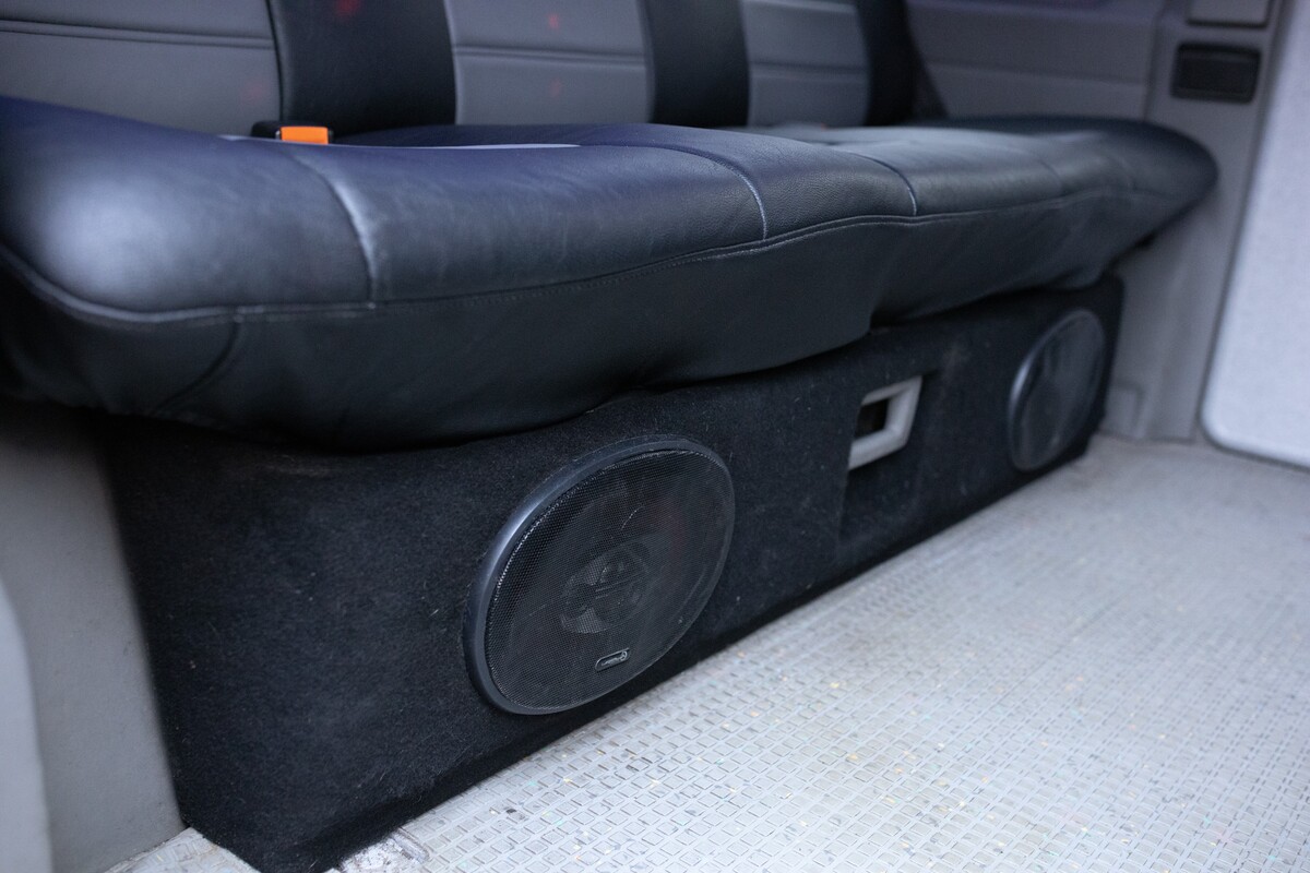 «Освобожден от транспортного налога». Белорус похвастался своим микроавтобусом VW T4 «Освобожден от транспортного налога». Белорус похвастался своим микроавтобусом VW T4