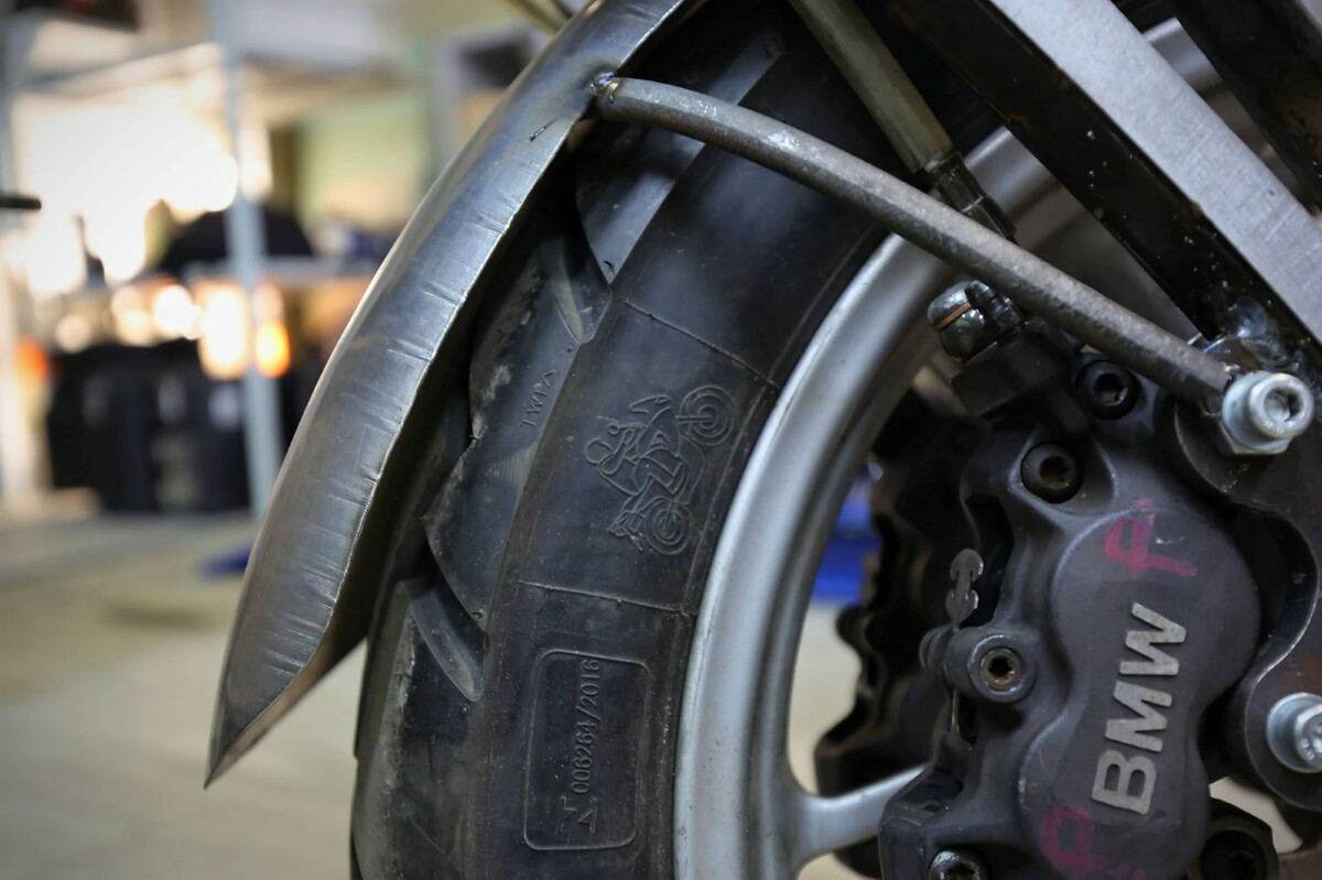 Рассказываем, как белорус примостил мотор 1.4 TDI от VW Polo на мотоцикл