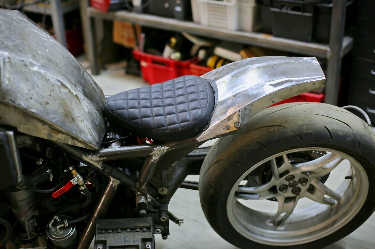 Рассказываем, как белорус примостил мотор 1.4 TDI от VW Polo на мотоцикл