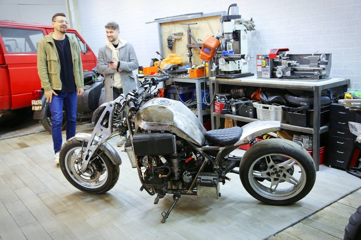 Рассказываем, как белорус примостил мотор 1.4 TDI от VW Polo на мотоцикл