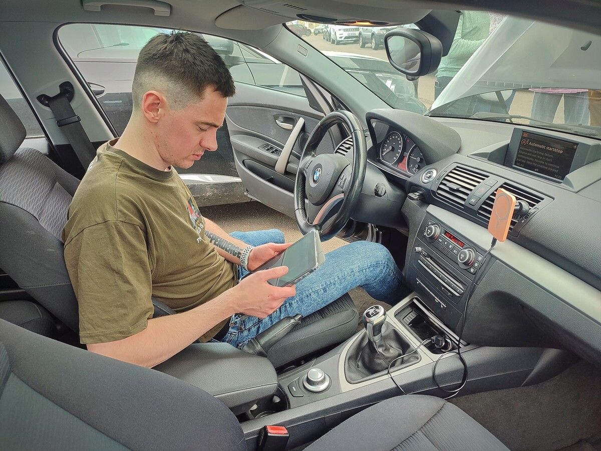 Какую BMW можно купить за 11 000 долларов в Беларуси