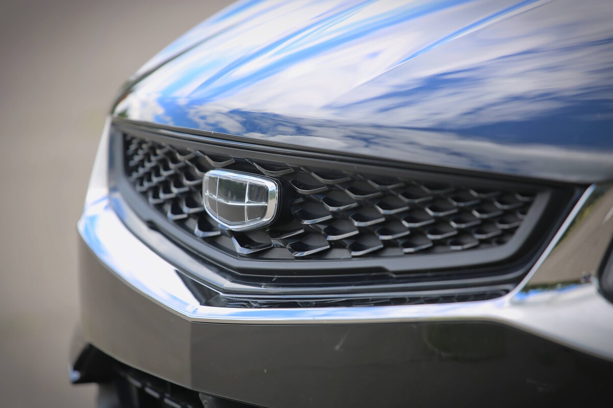 Белорус проехал 40 000 км на Geely Tugella, а теперь очень хочет вернуть кроссовер обратно. Почему?