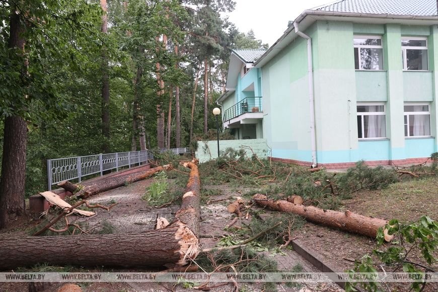 «Все случилось мгновенно». В лагере рассказали о разгуле стихии, приведшей к трагедии