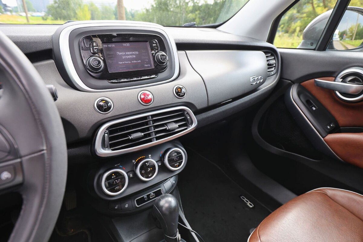 «Контрактный мотор из Владивостока — $600». Белорус пригнал Fiat 500X и четыре года не знает горя (почти)