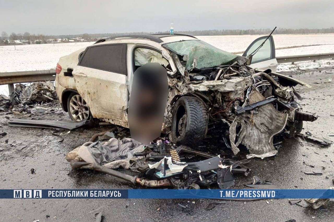 Жуткое ДТП произошло на М1 — двое погибших